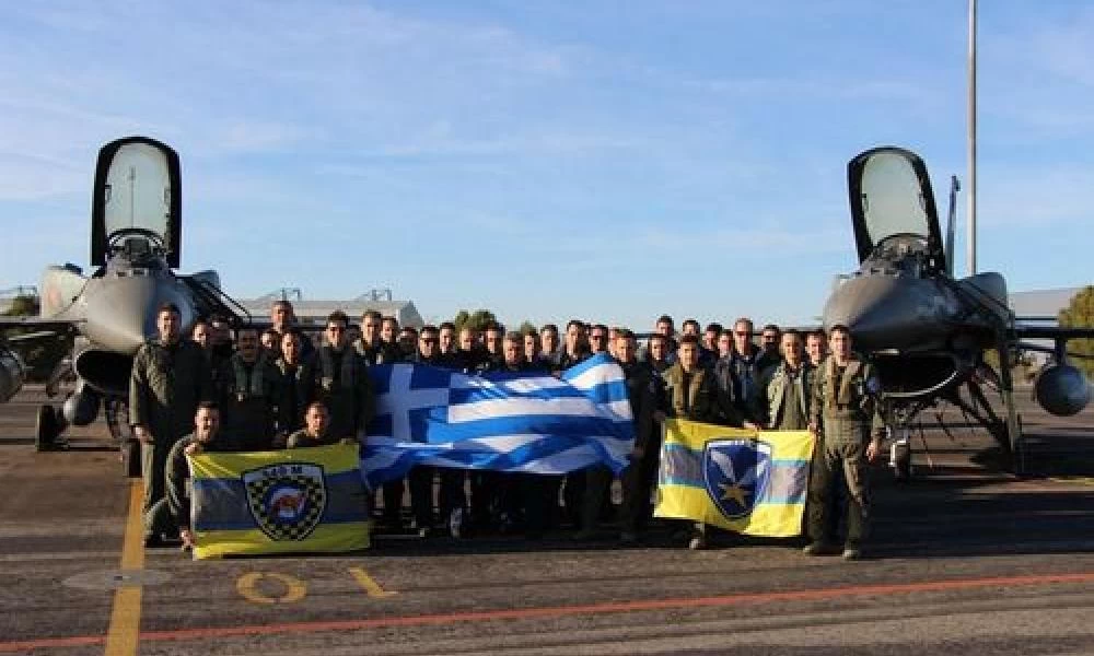 Εντυπωσιάσουν στην Ισπανία τα «γεράκια» της Πολεμικής μας Αεροπορίας